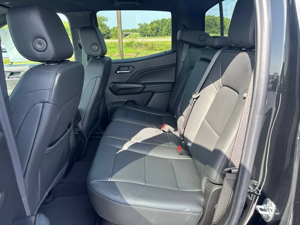 2026 GMC Canyon Elevation - Photo 8
