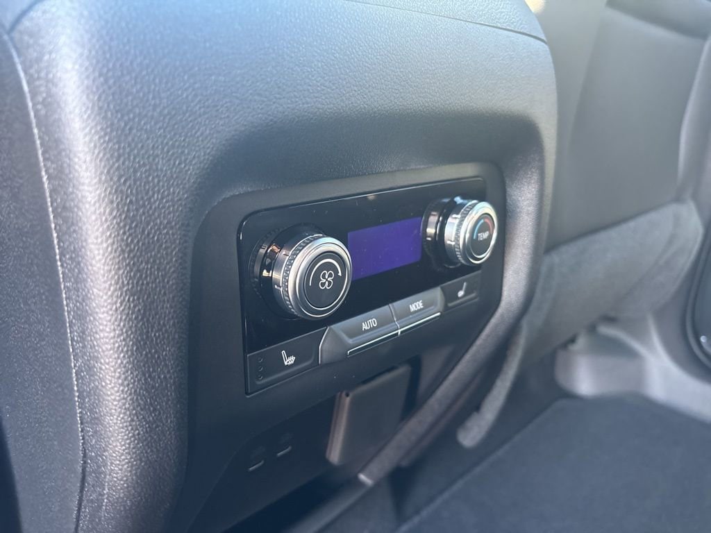 2026 GMC Acadia Elevation - Photo 22