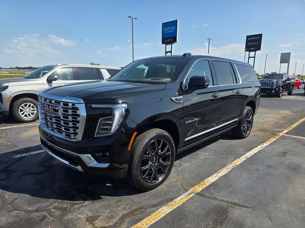 2026 GMC Yukon Denali Ultimate AWD's photo