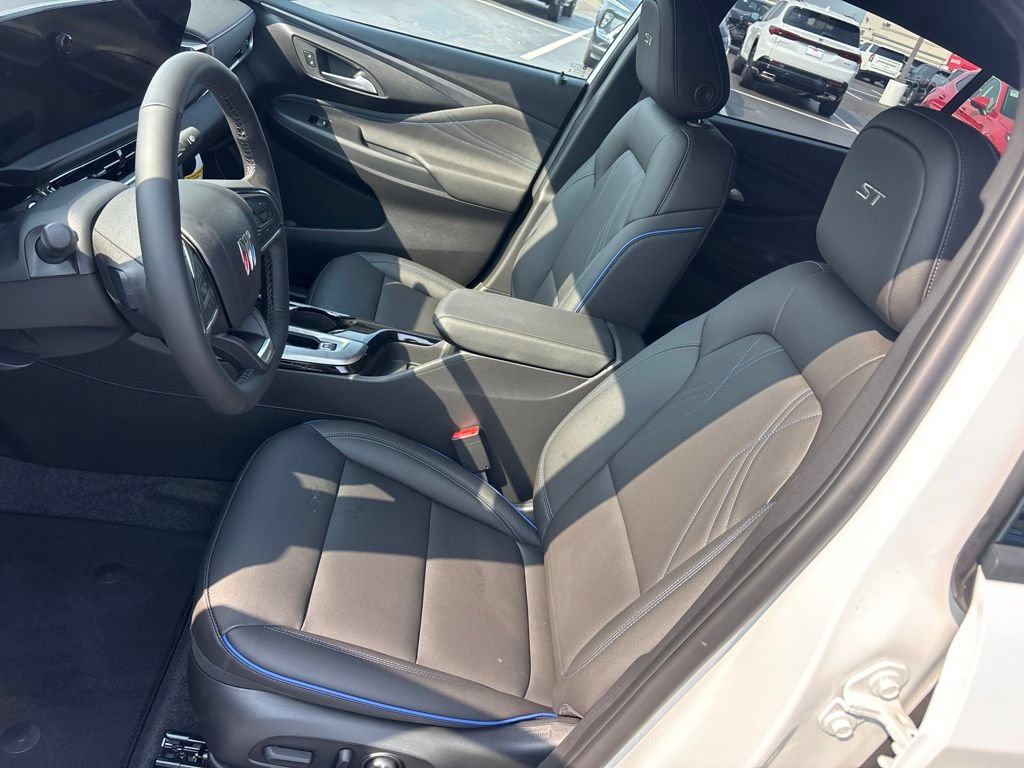 2026 Buick Envista Sport Touring - Photo 11