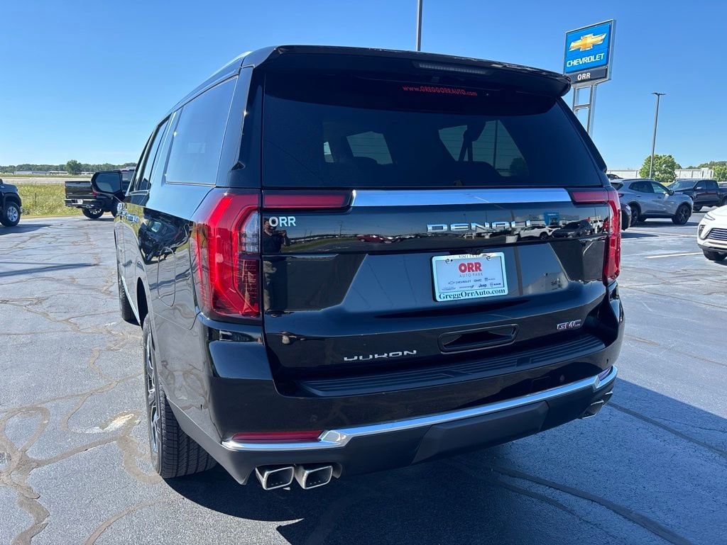 2026 GMC Yukon XL Denali - Photo 4
