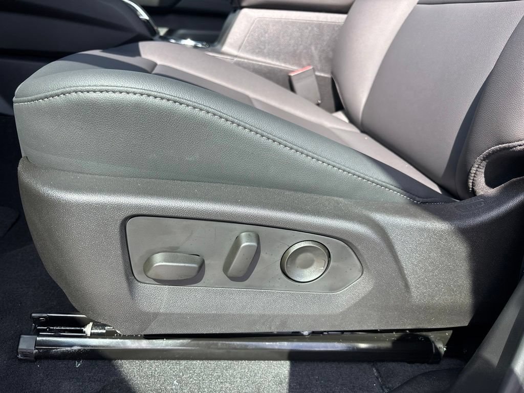 2026 GMC Canyon Elevation - Photo 10