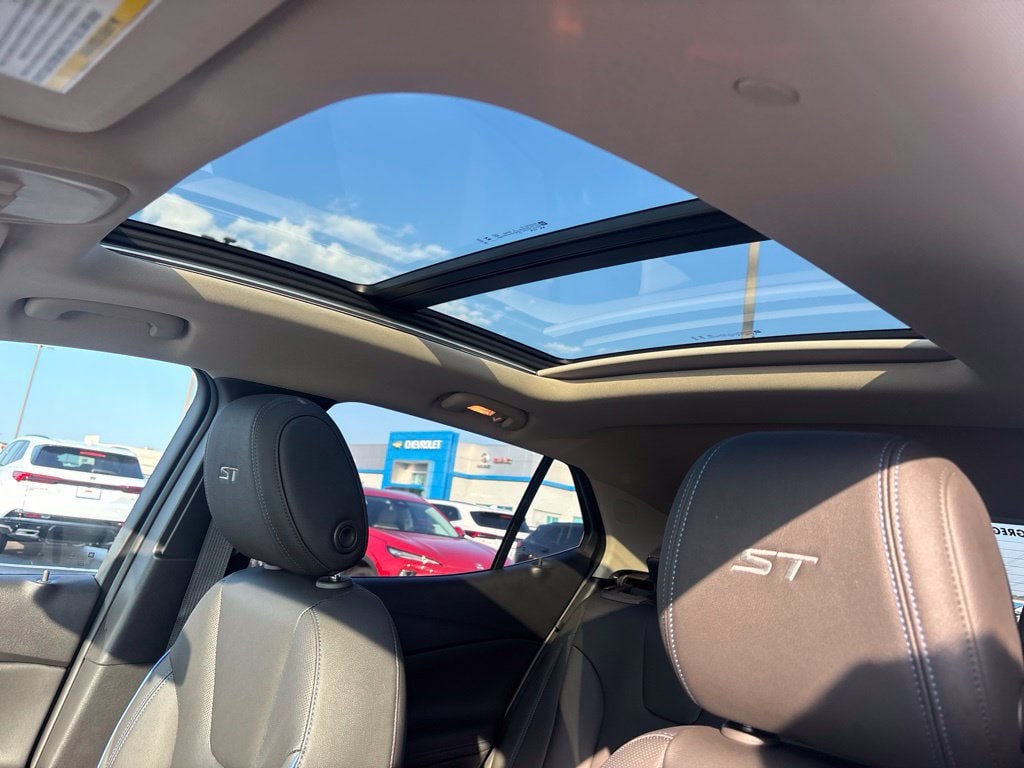 2026 Buick Encore GX Sport Touring - Photo 18