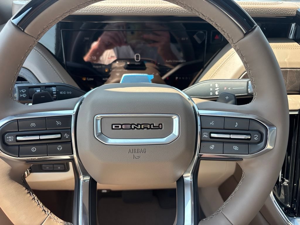 2026 GMC Yukon Denali - Photo 22