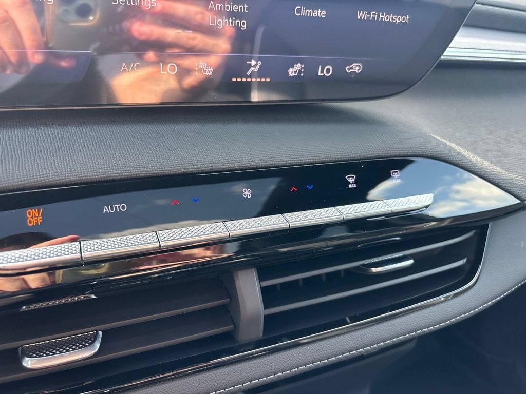 2026 Buick Enclave Sport Touring - Photo 22