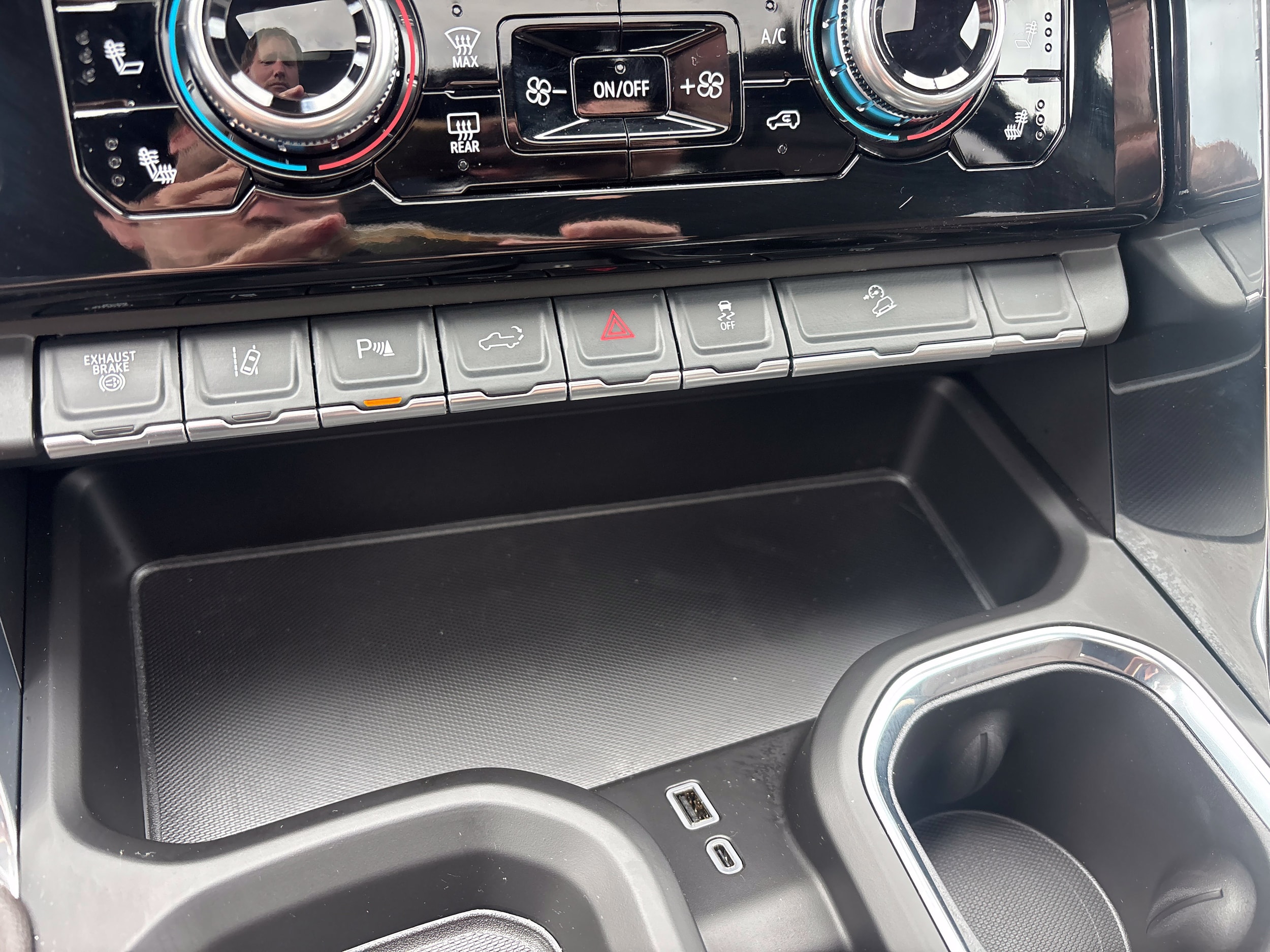 2026 GMC Sierra 2500HD Denali - Photo 25