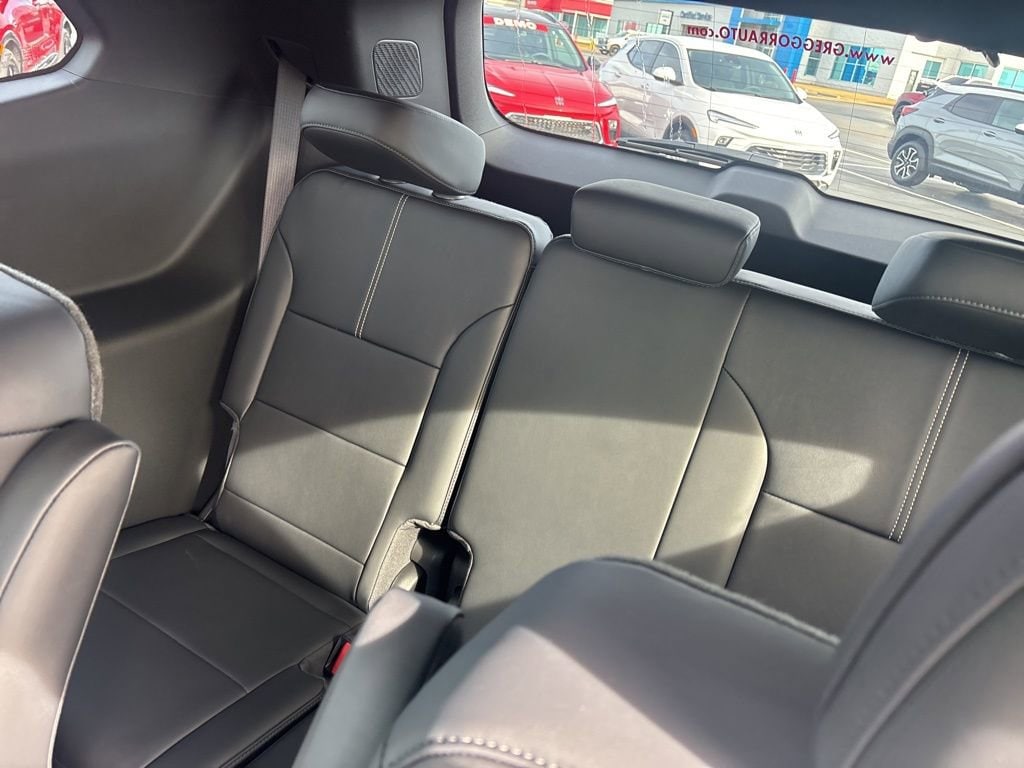 2026 GMC Acadia Elevation - Photo 13