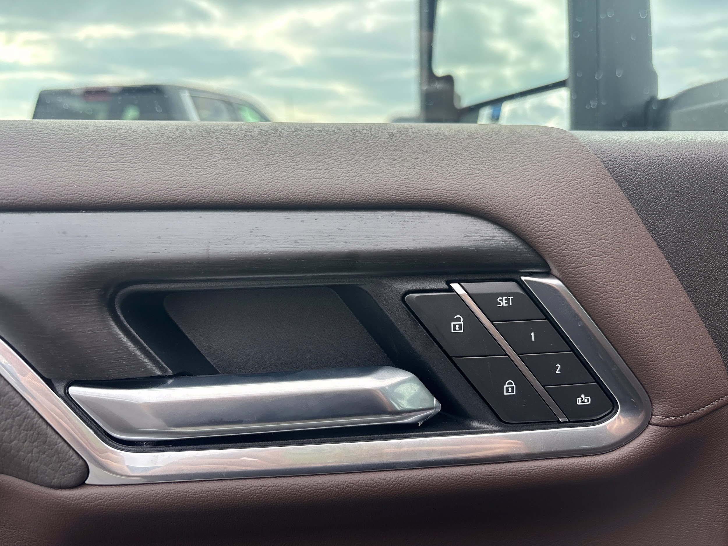 2026 GMC Sierra 2500HD Denali - Photo 18
