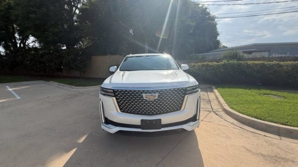 Used 2023 Cadillac Escalade ESV Premium SUV