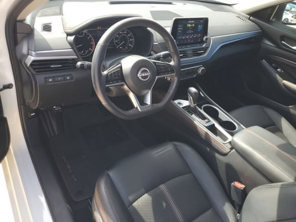 Used 2023 Nissan Altima 2.5 SR Sedan