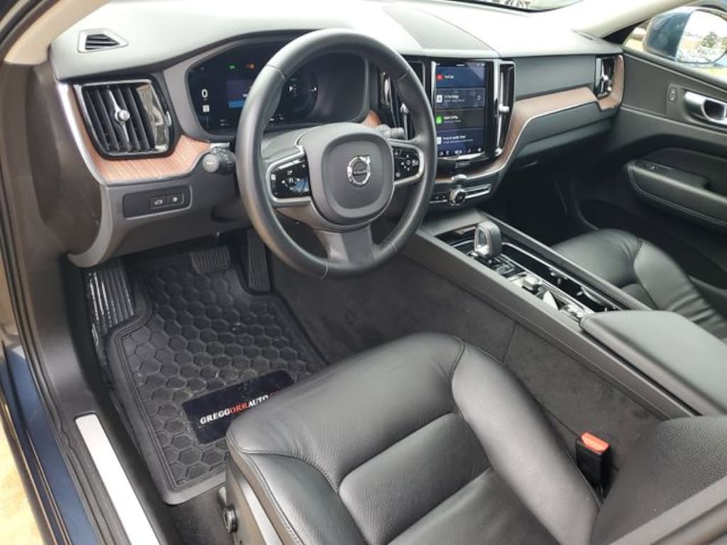 Used 2023 Volvo XC60 Recharge Plug-In Hybrid T8 Plus Bright Theme SUV