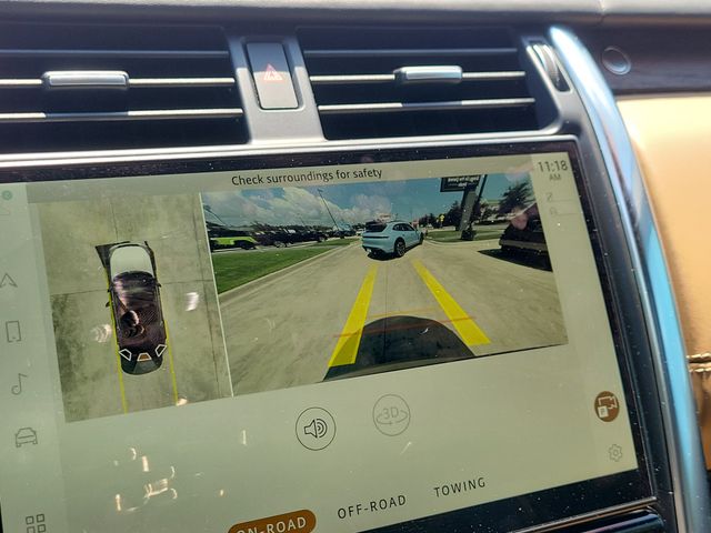 2023 Land Rover Discovery Metropolitan Edition - Photo 22