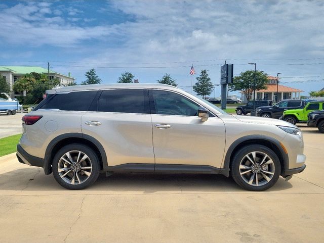 2023 INFINITI QX60 LUXE - Photo 9