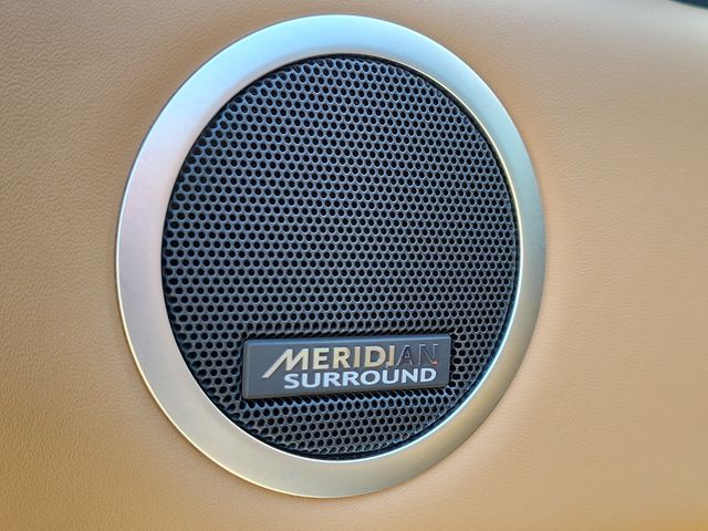 2023 Land Rover Discovery Metropolitan Edition - Photo 16