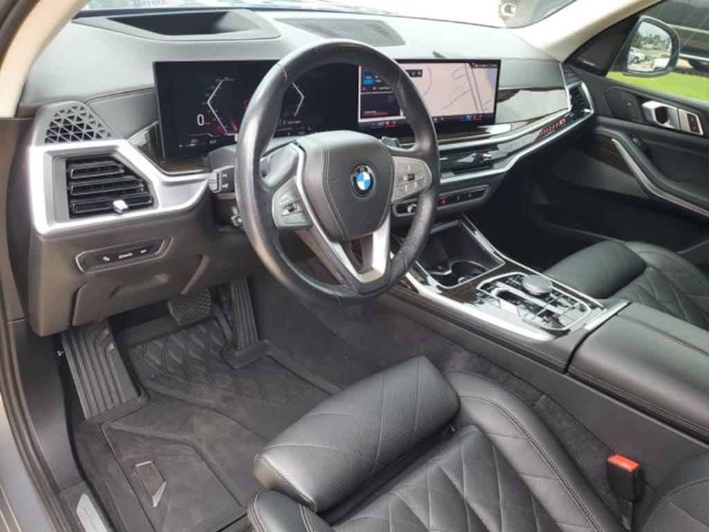 Used 2024 BMW X7 xDrive40i SUV