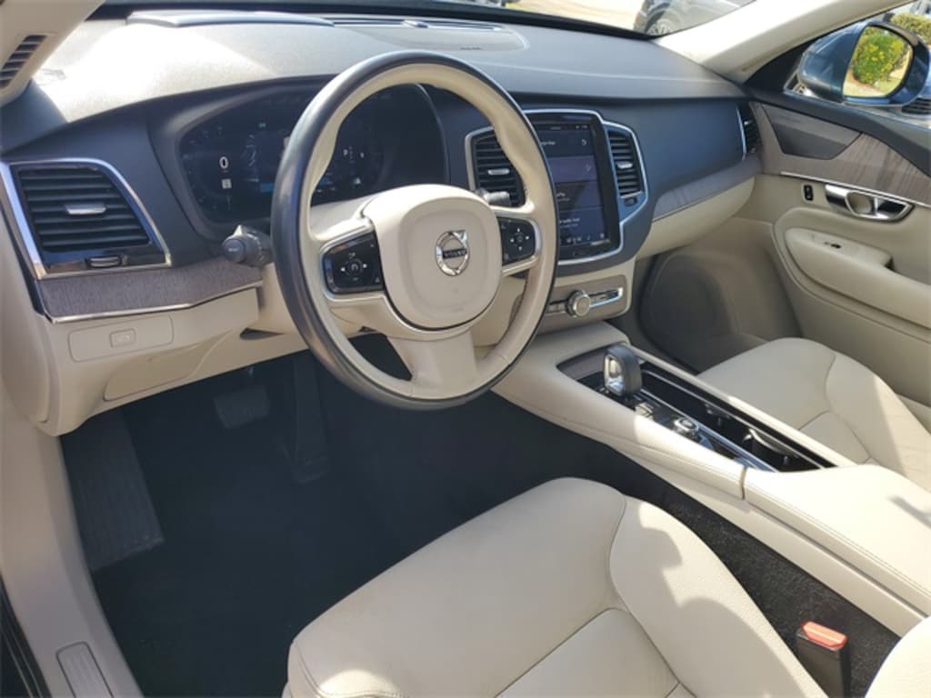Used 2023 Volvo XC90 B5 Plus SUV