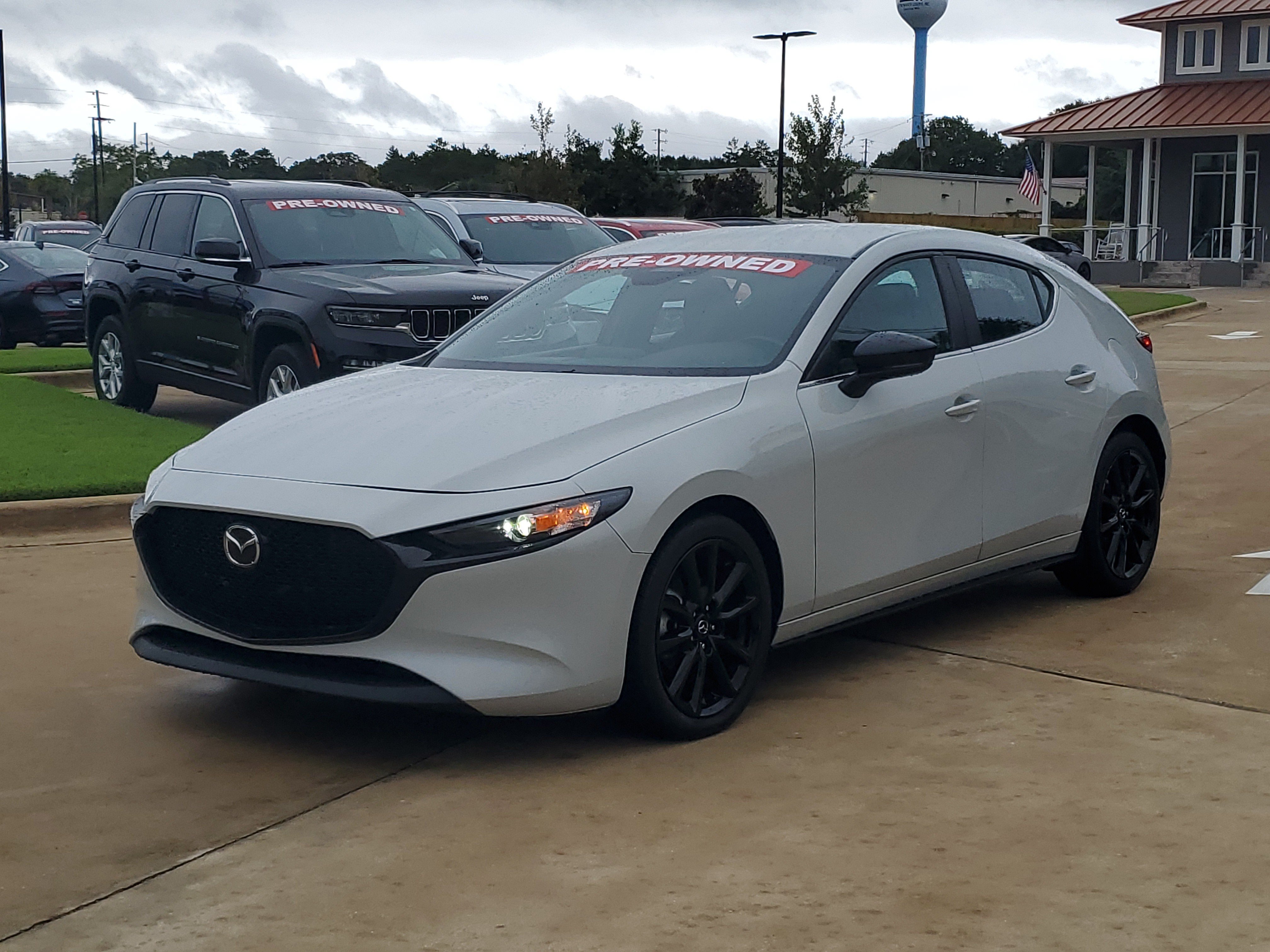  Mazda Mazda3