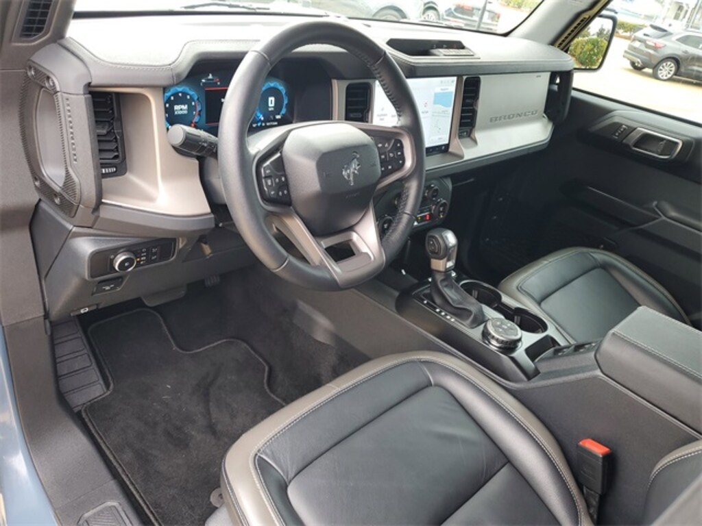 Used 2025 Ford Bronco Outer Banks SUV