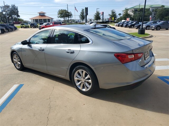 2023 Chevrolet Malibu 1LT photo 3