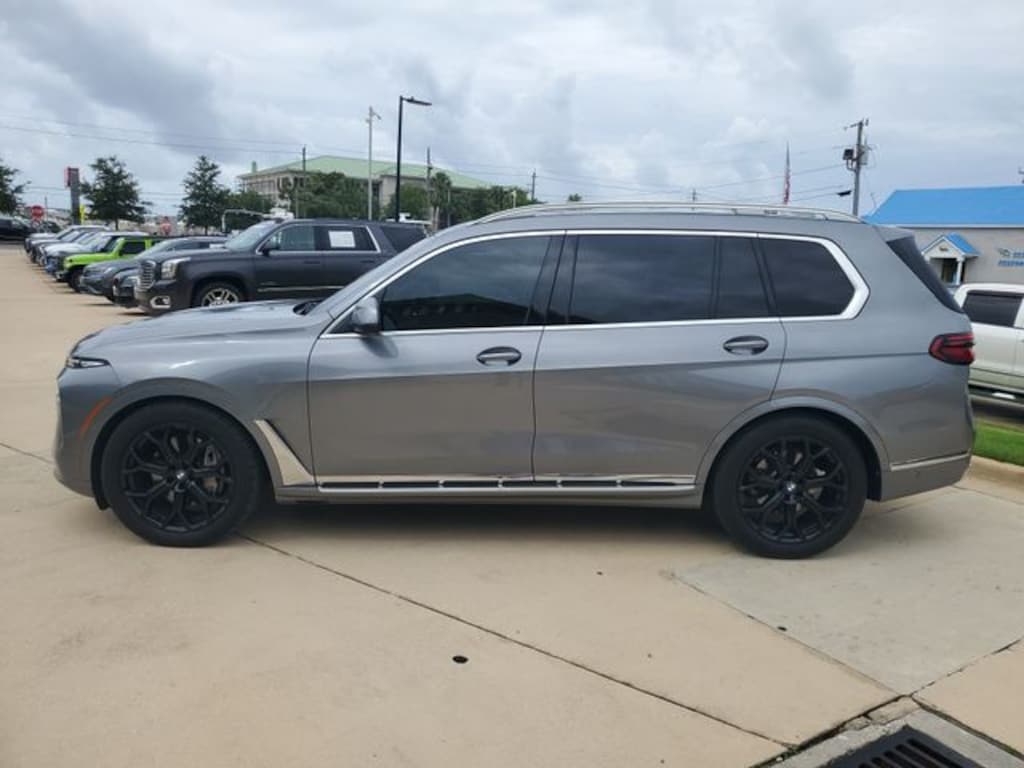 Used 2024 BMW X7 xDrive40i SUV