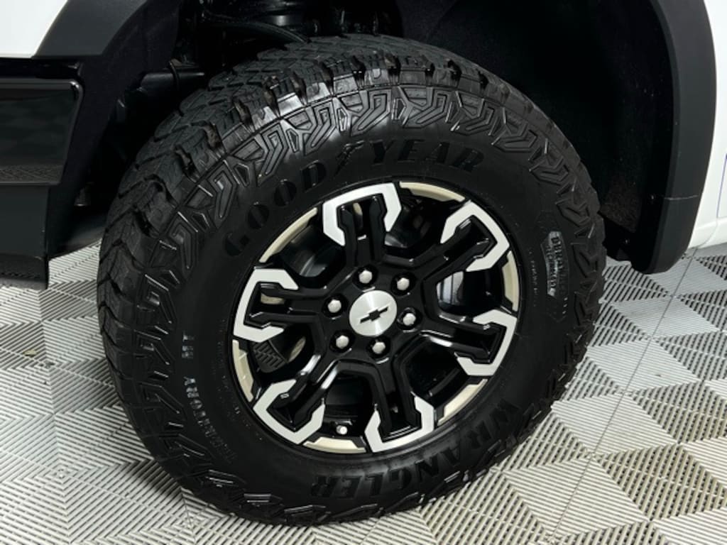 Used 2024 Chevrolet Silverado 1500 ZR2 Truck Crew Cab