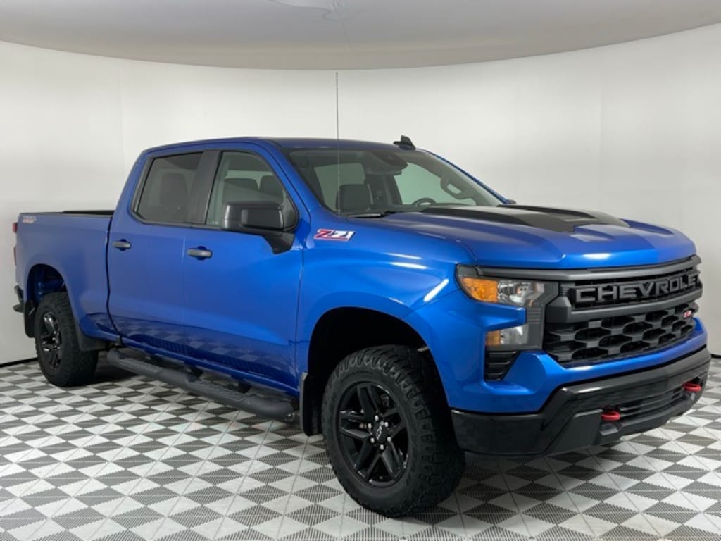Used 2022 Chevrolet Silverado 1500 Custom Trail Boss Truck Crew Cab