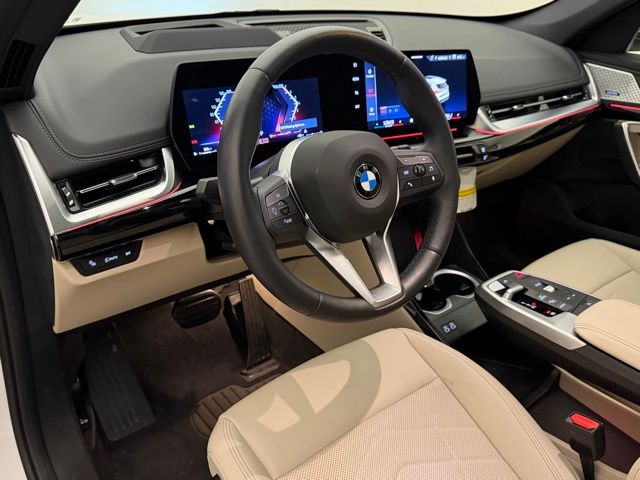 2025 BMW X1 28i - Photo 13