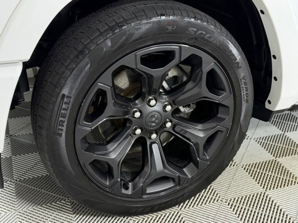 Used 2022 Ram 1500 Limited Truck Crew Cab
