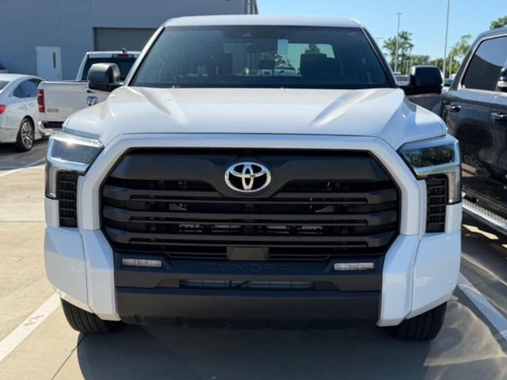 Used 2025 Toyota Tundra SR5 Truck CrewMax