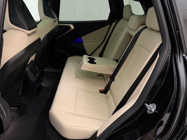 2025 BMW X3 30 - Photo 19