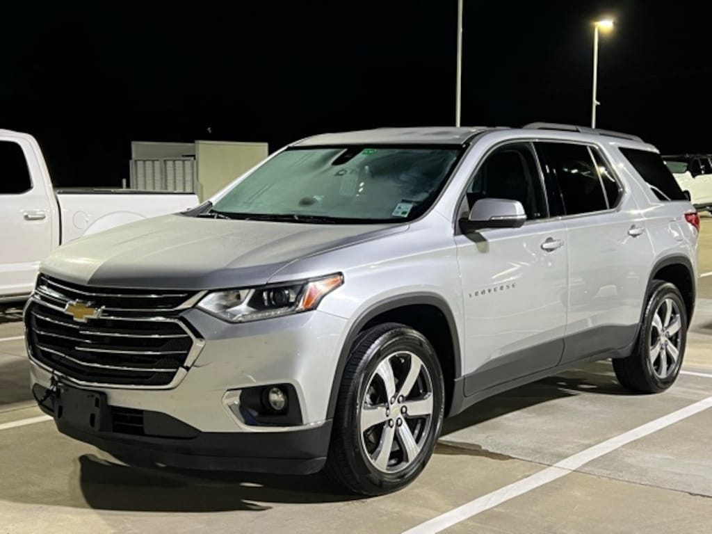 Used 2021 Chevrolet Traverse LT Leather SUV