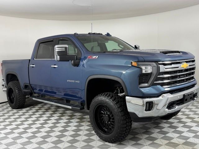 2024 Chevrolet Silverado 2500 HD Truck Crew Cab 