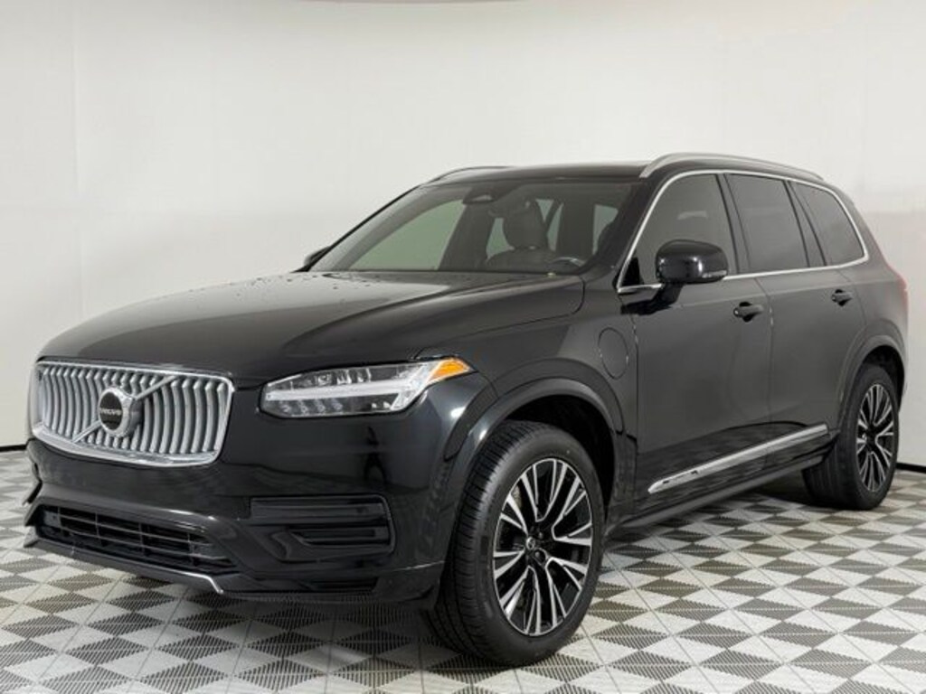 Used 2023 Volvo XC90 Recharge Plug-In Hybrid Core Bright 7-Seater SUV