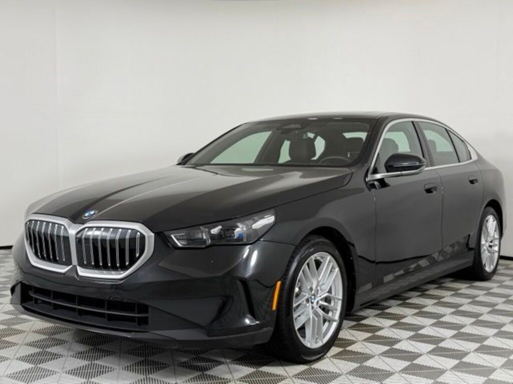 Used 2025 BMW 530i Sedan