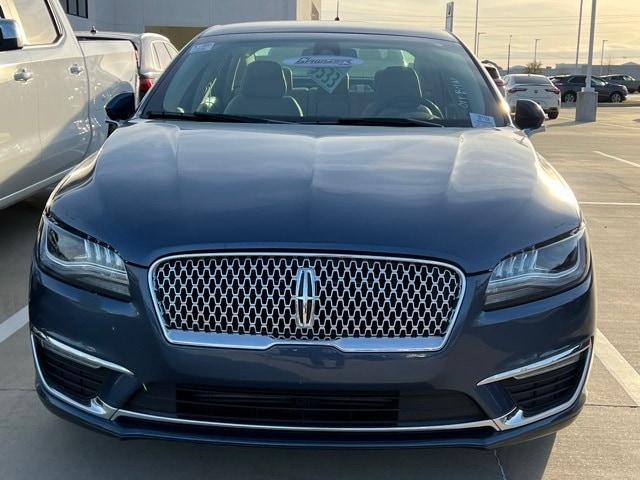 2019 Lincoln MKZ Reserve photo 3