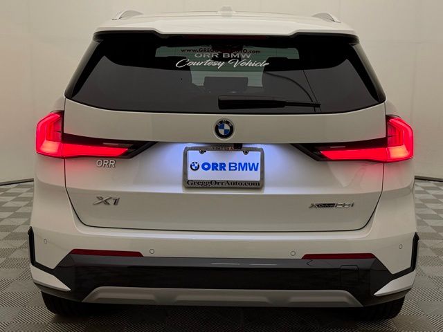 2025 BMW X1 28i - Photo 11