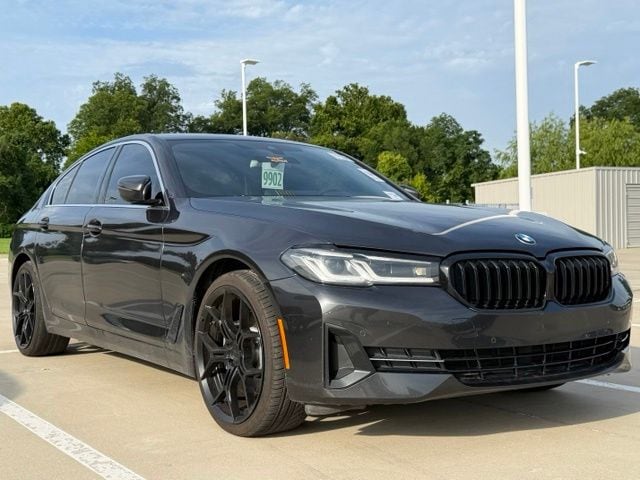 2021 BMW 530i