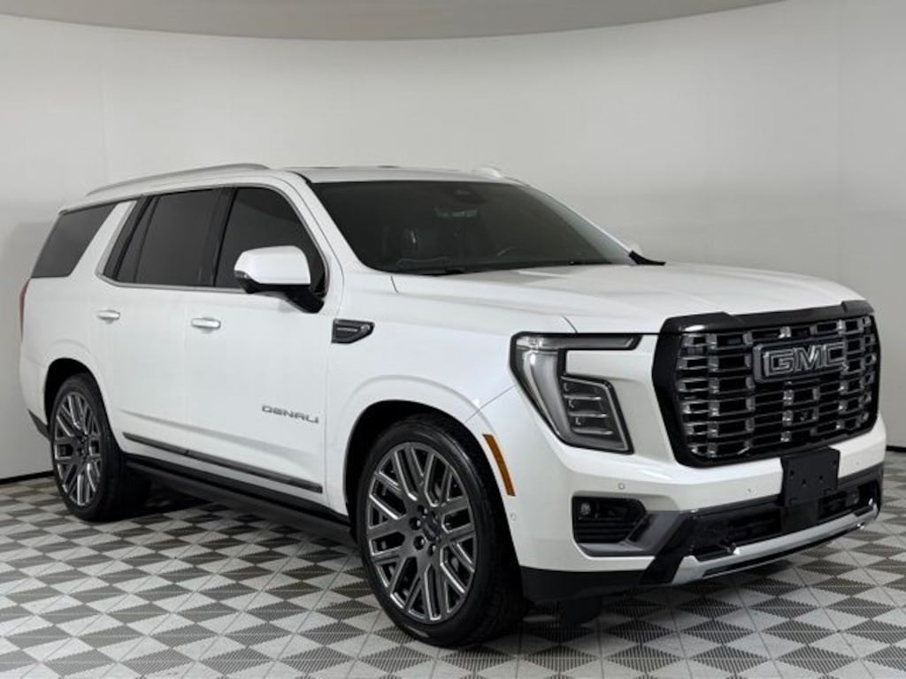 Used 2025 GMC Yukon Denali Ultimate SUV