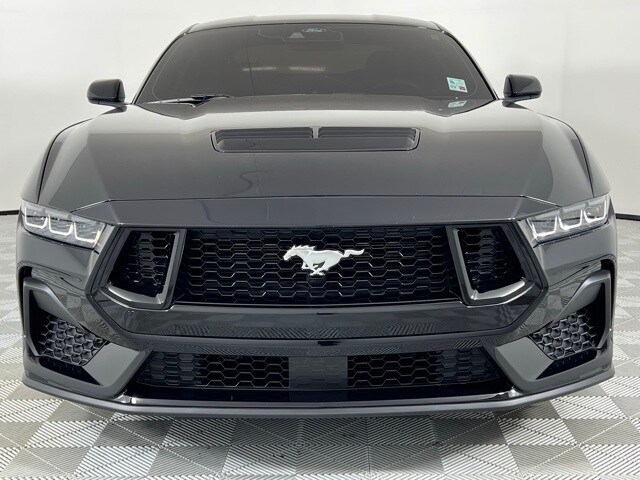 2024 Ford Mustang GT Premium photo 2
