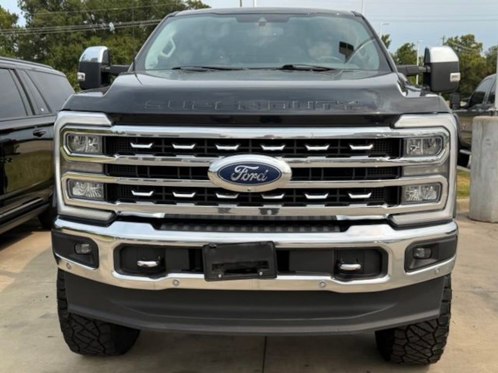 Used 2023 Ford F-250 Truck Crew Cab