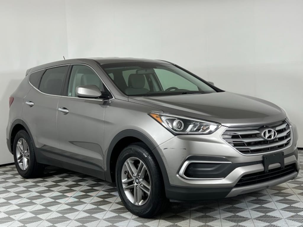 Used 2018 Hyundai Santa Fe Sport 2.4L SUV