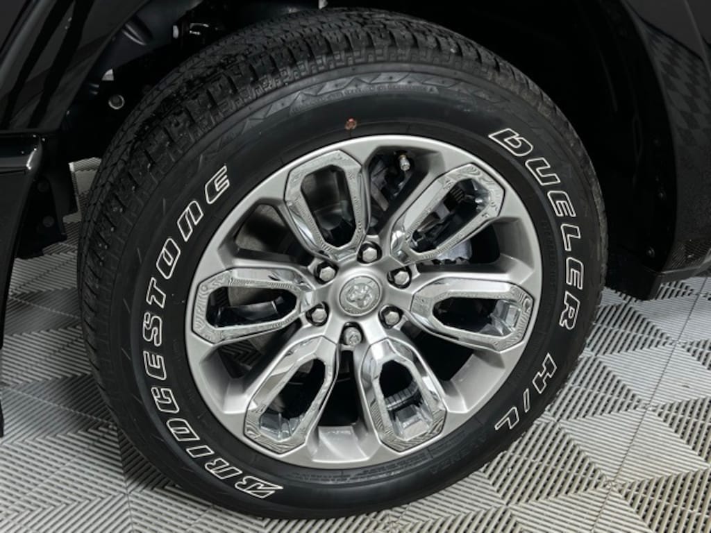 Used 2022 Ram 1500 Laramie Truck Crew Cab