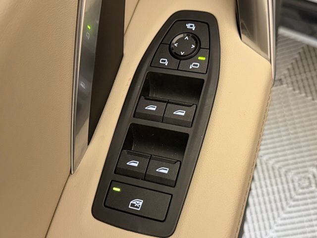 2025 BMW X1 28i - Photo 17