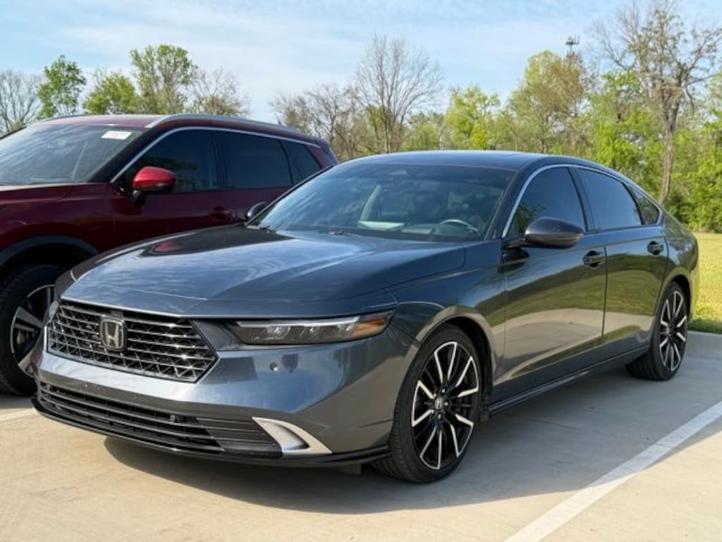 Used 2023 Honda Accord Hybrid Touring Sedan