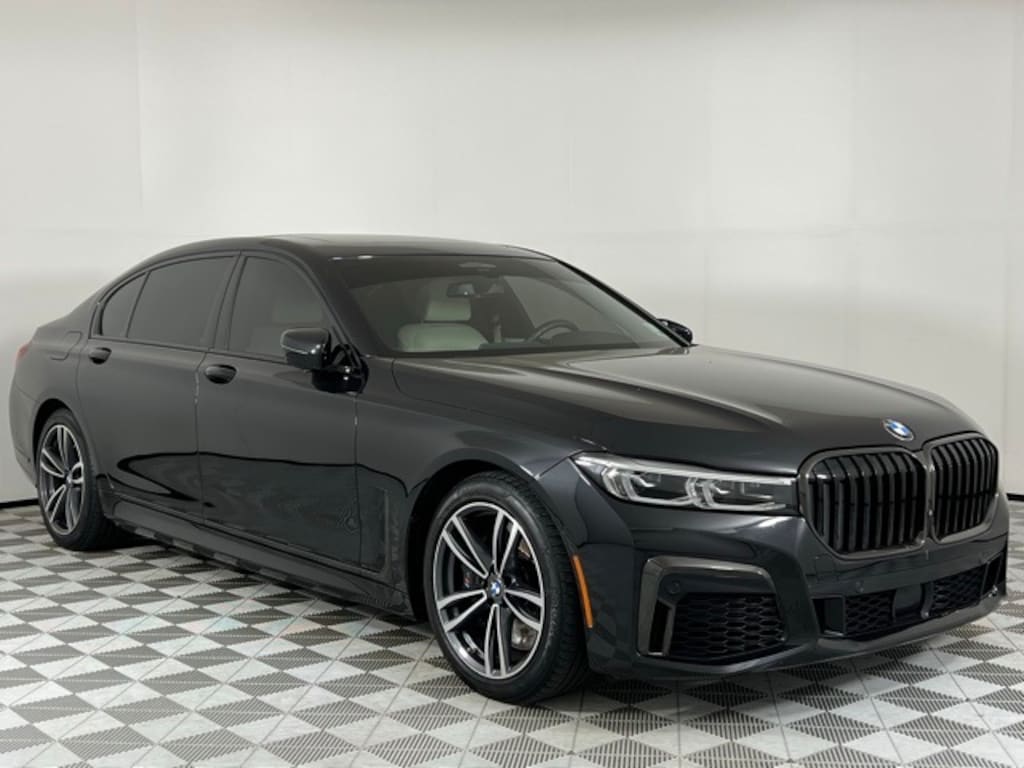Used 2022 BMW 750i xDrive Sedan