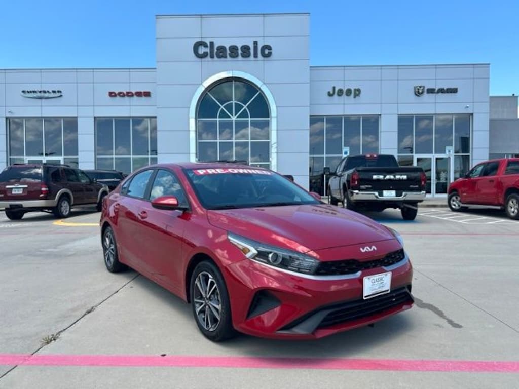 Used 2022 Kia Forte LXS Sedan