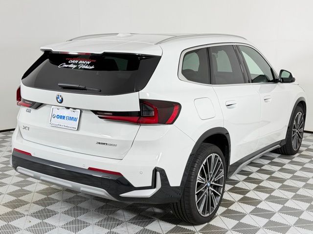 2025 BMW X1 28i - Photo 9