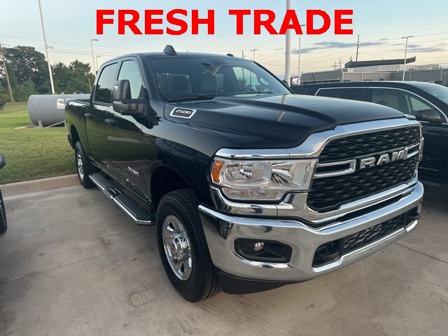 2024 Ram 2500 Big Horn photo 2