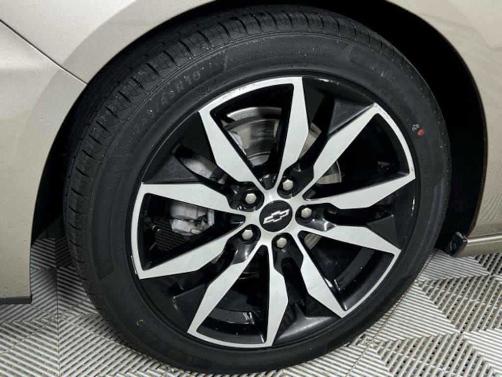 Used 2022 Chevrolet Malibu RS Sedan