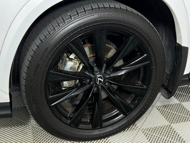 2024 Lexus NX 350 F SPORT Handling photo 3